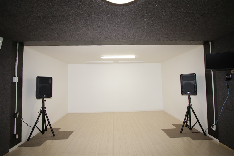 bl00034 スタジオ完成！